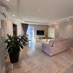 Casa Yuliya With View! *
