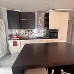 Casa Yuliya With View! Διαμέρισμα *