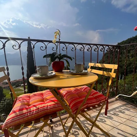 Casa Yuliya With View! Appartement