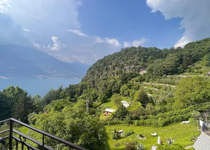 Casa Yuliya With View! *