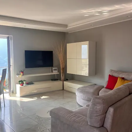 Appartement Casa Yuliya With View!